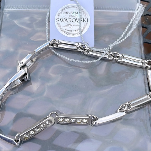 Swarovski silver bracelet w tag! Chain links style. Last picture Swarovski icon! - Picture 3 of 5